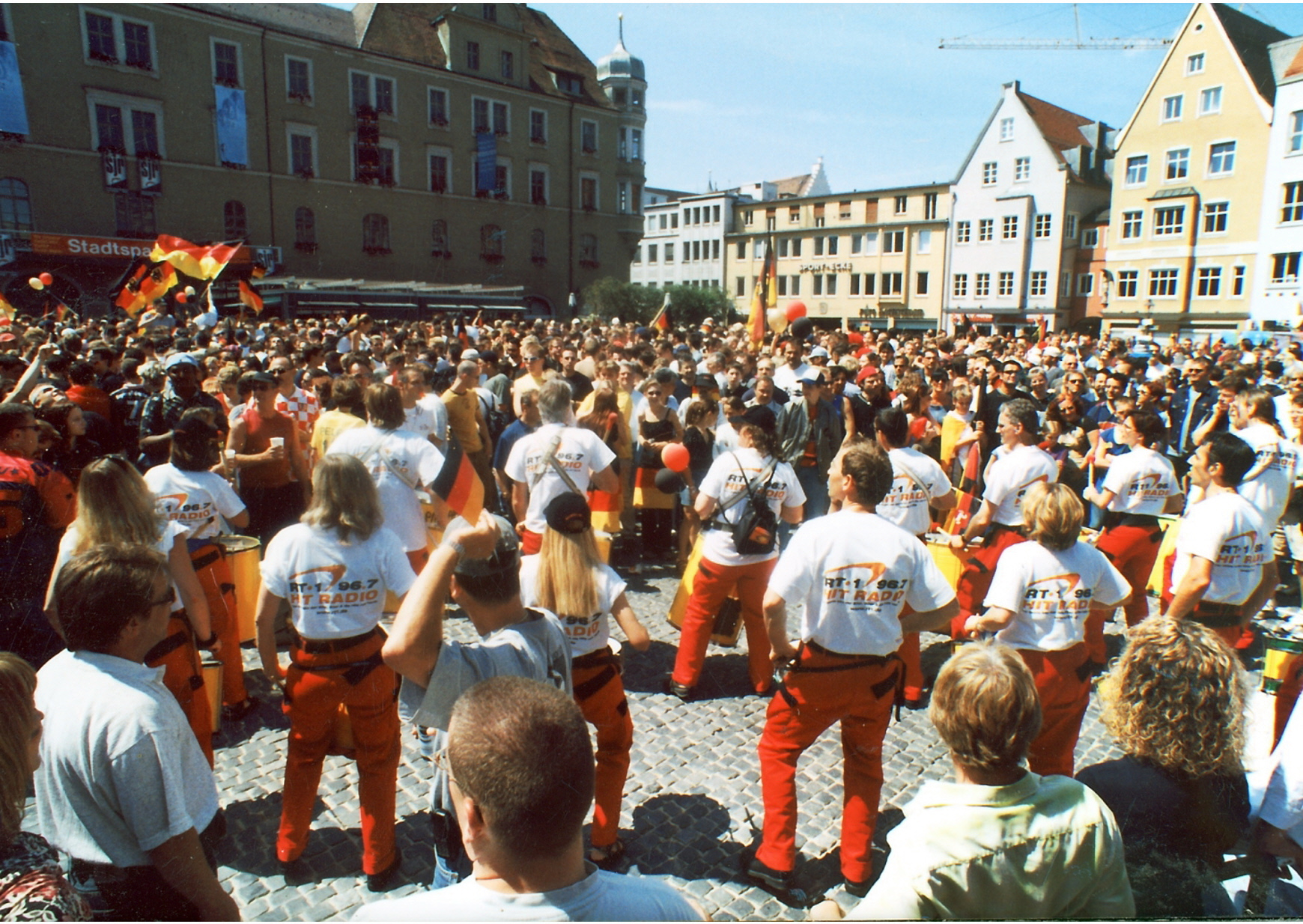 Pica-Pau auf dem Augsburger Rathausplatz