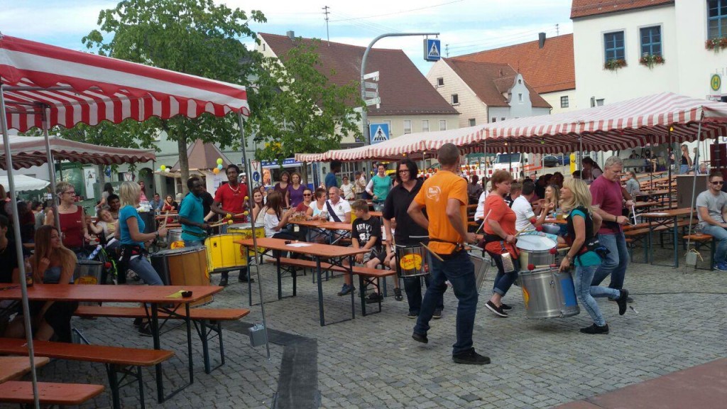 +2015-07-26 Pimento Höchstädt Stadtfest (20) (Mittel)