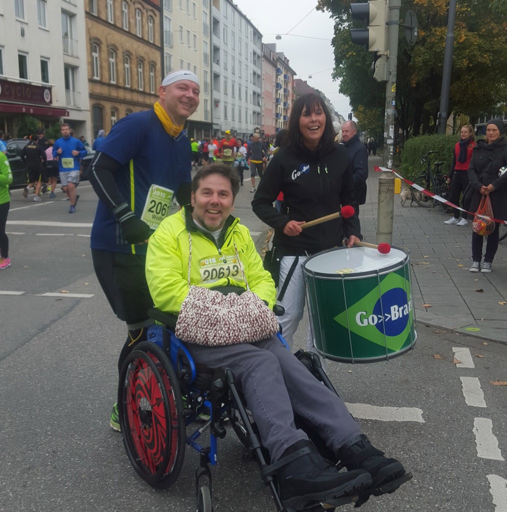 2015-10-11 Go-Brazil+Bazi halbmarathon münchen