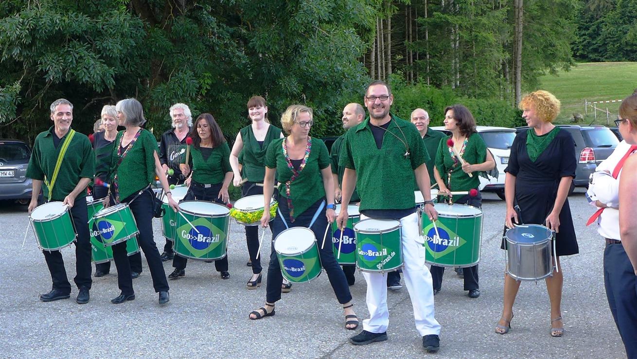 Go>>Brazil bei einem privaten Sommerfest
