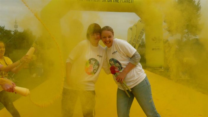 Colorrun München 2016 mit Uniao do Samba gelbe Zone