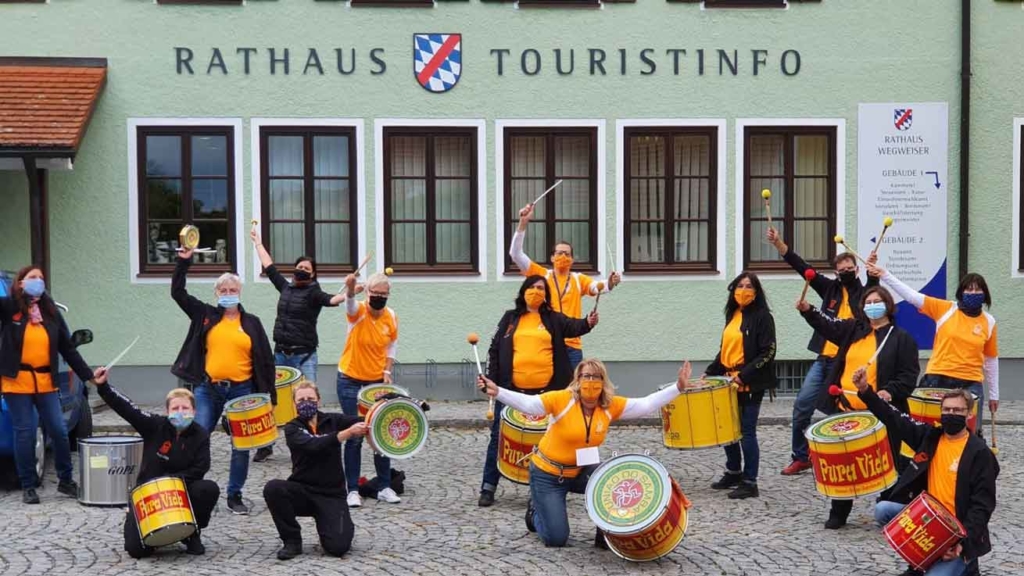 Pura Vida Demonstrationen Sambaproben