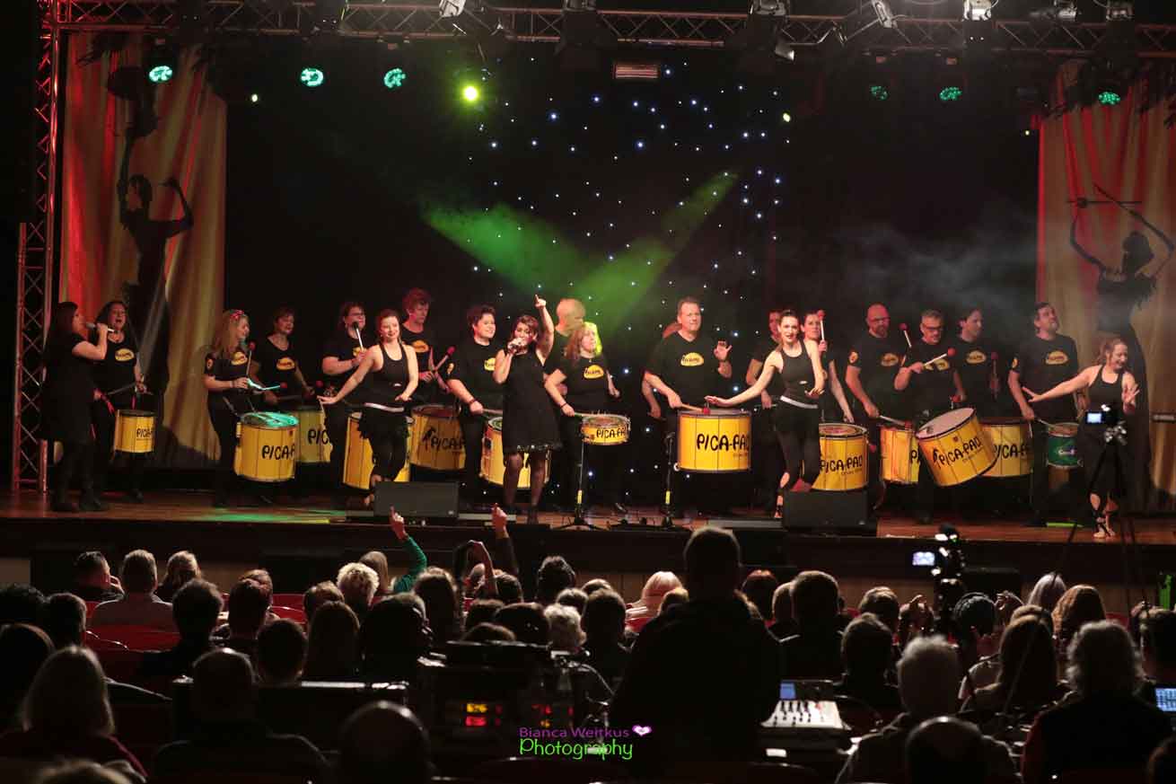 Pica-Pau l 10 Jahre Kulturfestival Mering